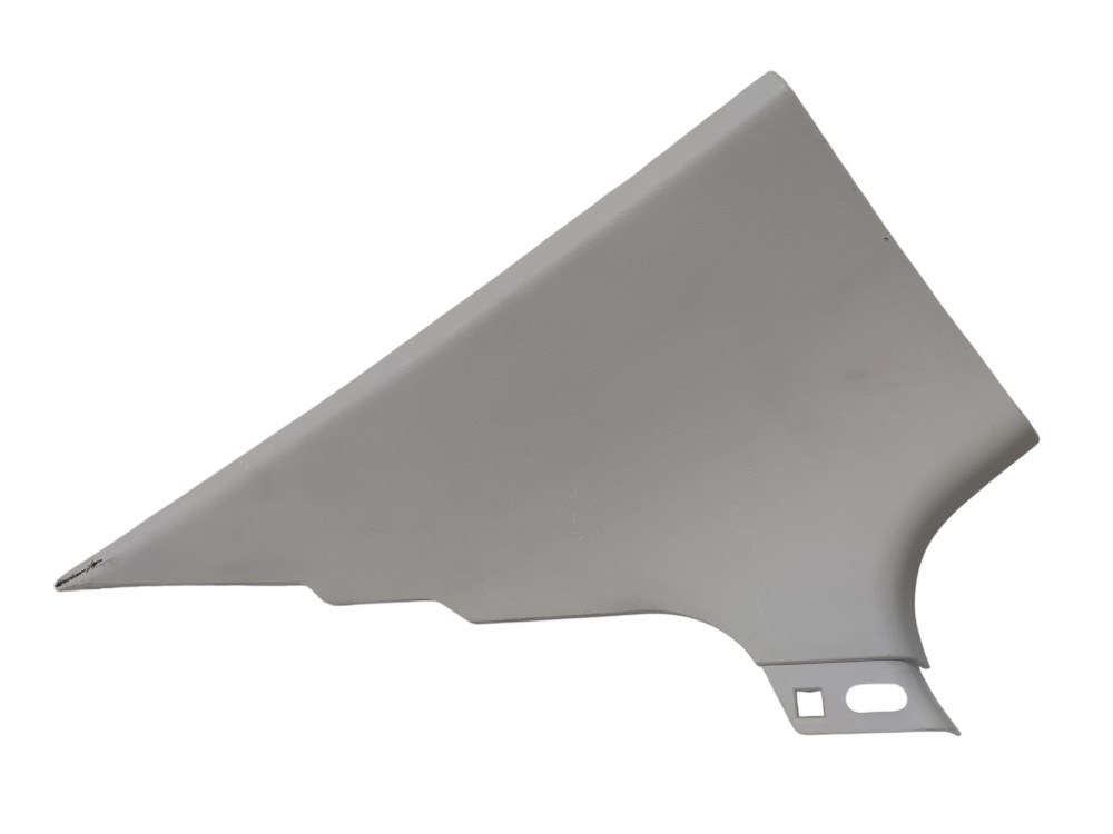 Moldura Coluna Traseira Esquerda Chevrolet Prisma 2016 V137 3