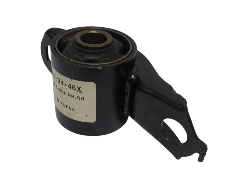 Bucha Maior Da Bandeja Lado Direito Kia Clarus E Mazda 626 3