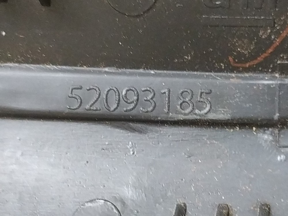 Acabamento Puxador Interno Dianteiro Direito Onix 2015 V109 5