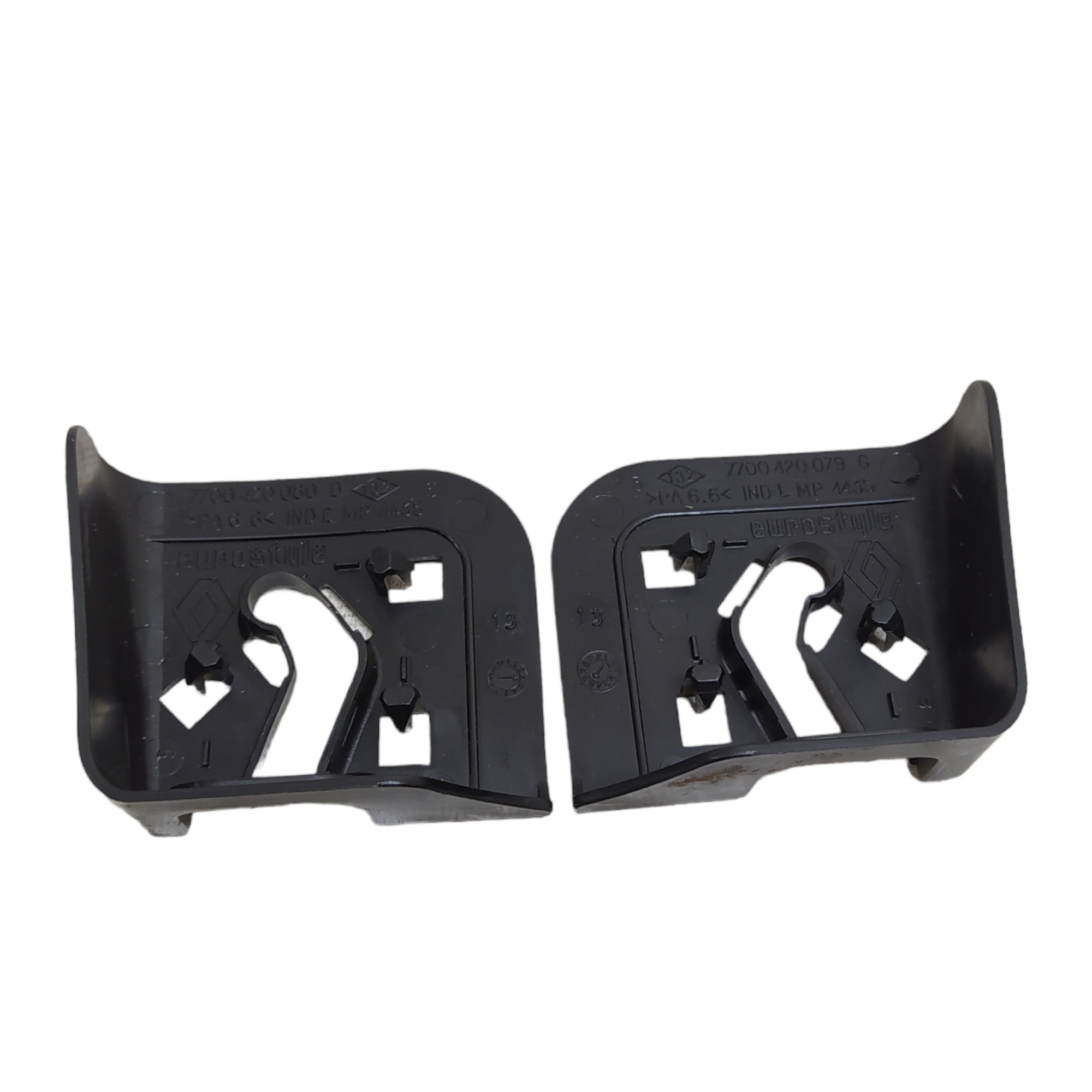 Suporte Banco Traseiro Par Renault Clio 2013 7700420080 V97 4