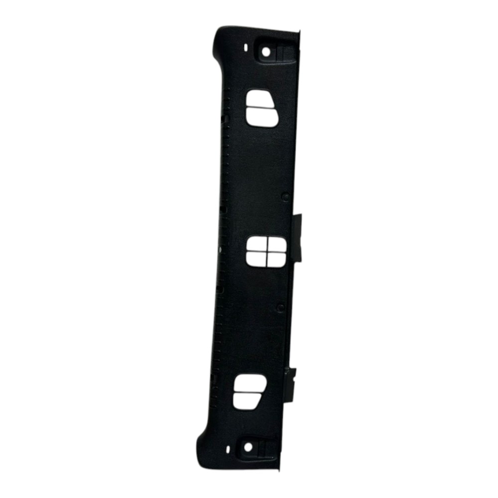 Acabamento Soleira Porta Malas Renault Clio 2004 Hatch V158 3