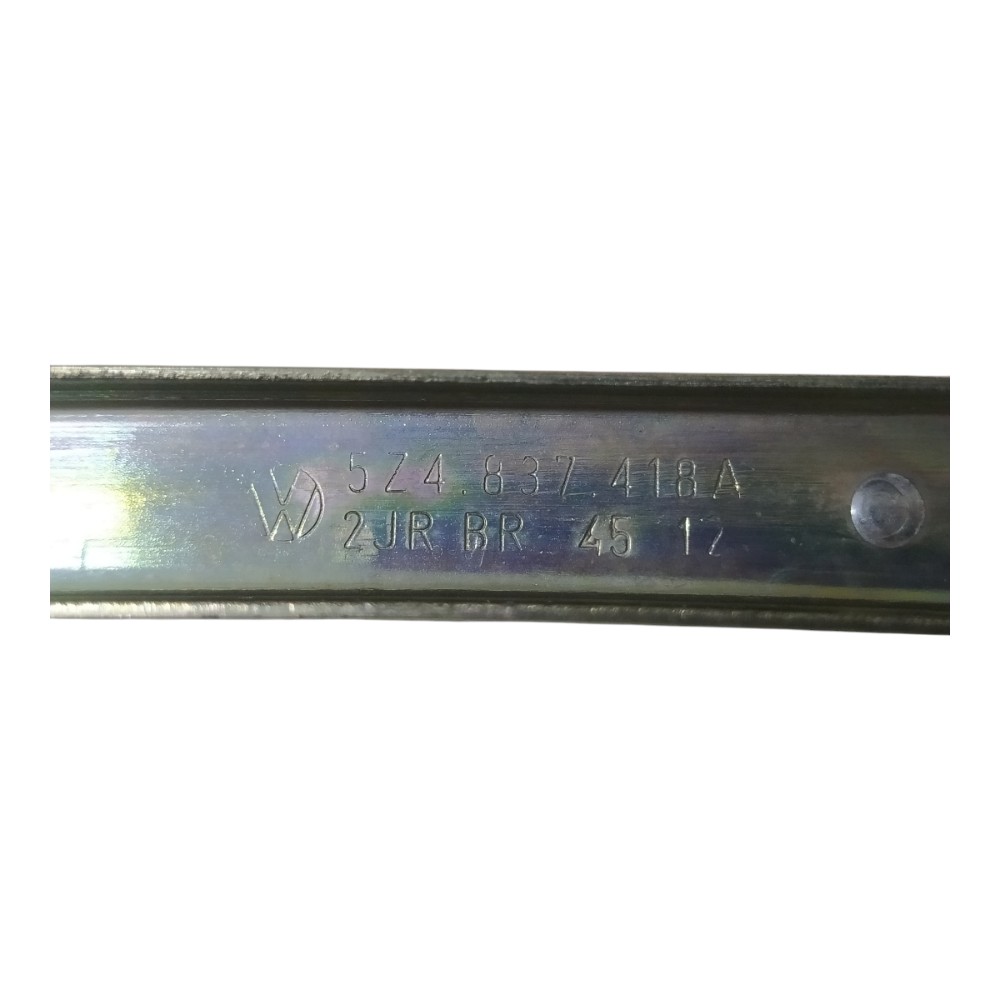Canaleta Guia Vidro Dianteiro Direito Vw Fox 1.0 2013 V157 6