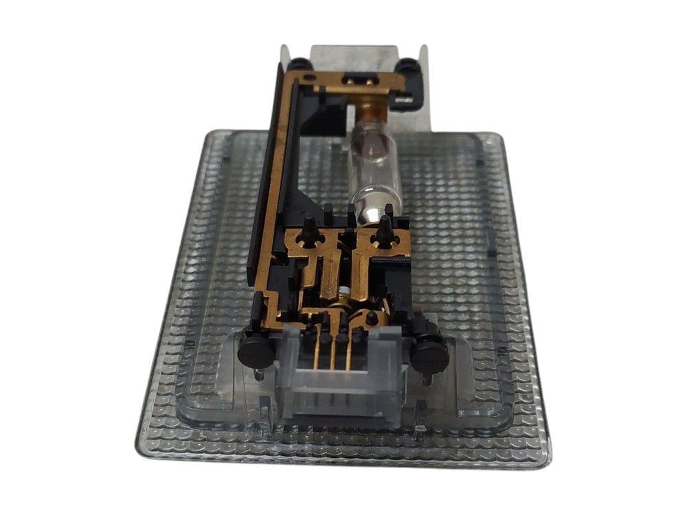 Luz De Teto Cortesia Gm Onix 1.0 2015 V109 5