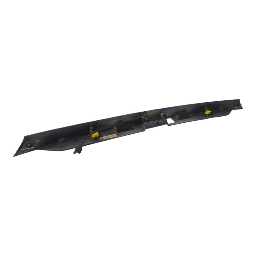Aplique Moldura Luz Placa Gm Spin 1.8 2023 V148 6
