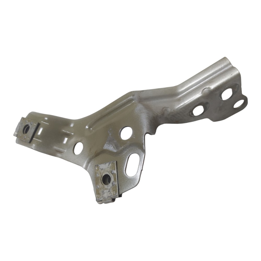 Suporte Paralama Dianteiro Direito Gm Onix 2014 V140