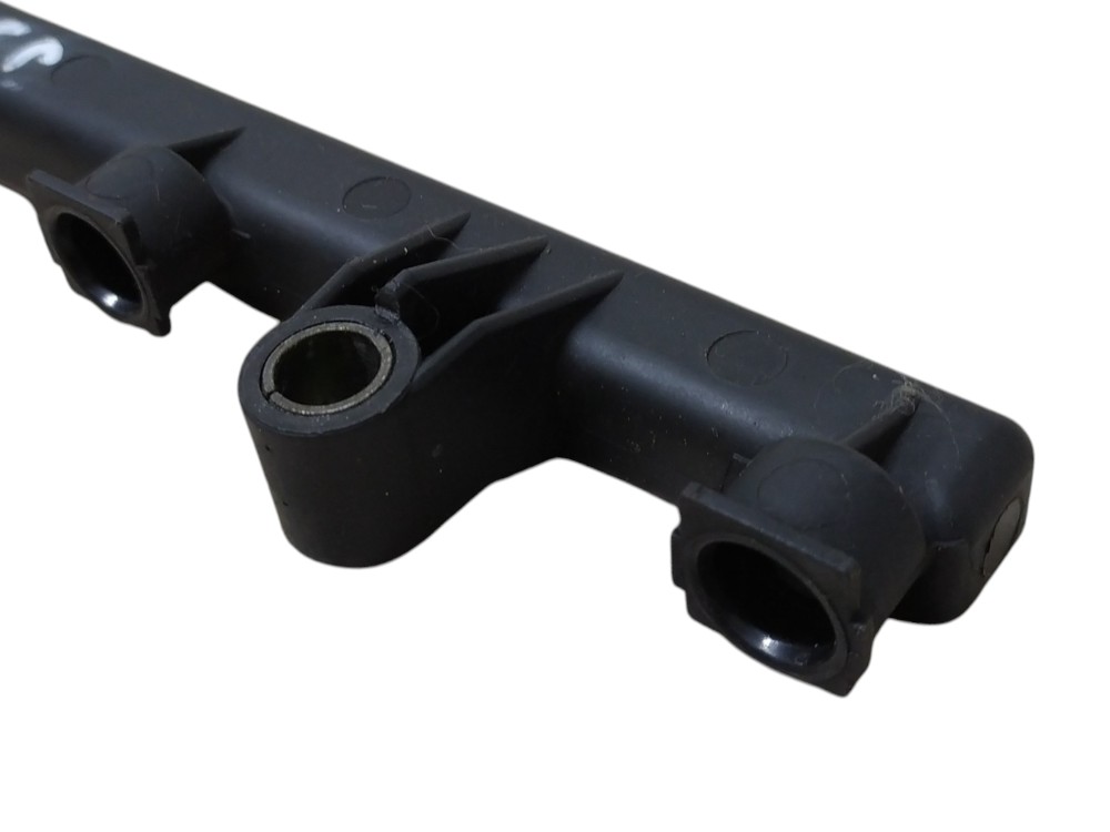 Flauta Dos Bicos Injetores Chevrolet Corsa 1.8 2002 V122 4