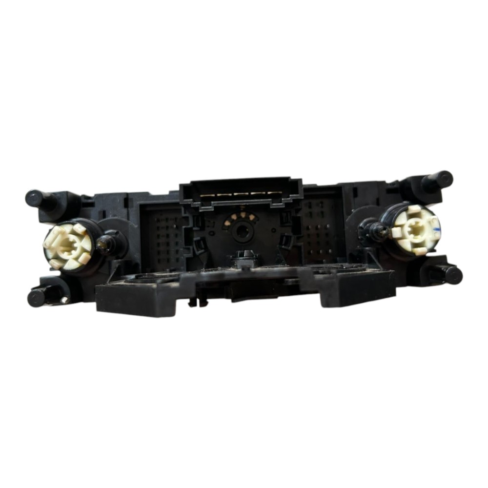 Comando Ar Condicionado Vw Up Tsi 2019 V144 9
