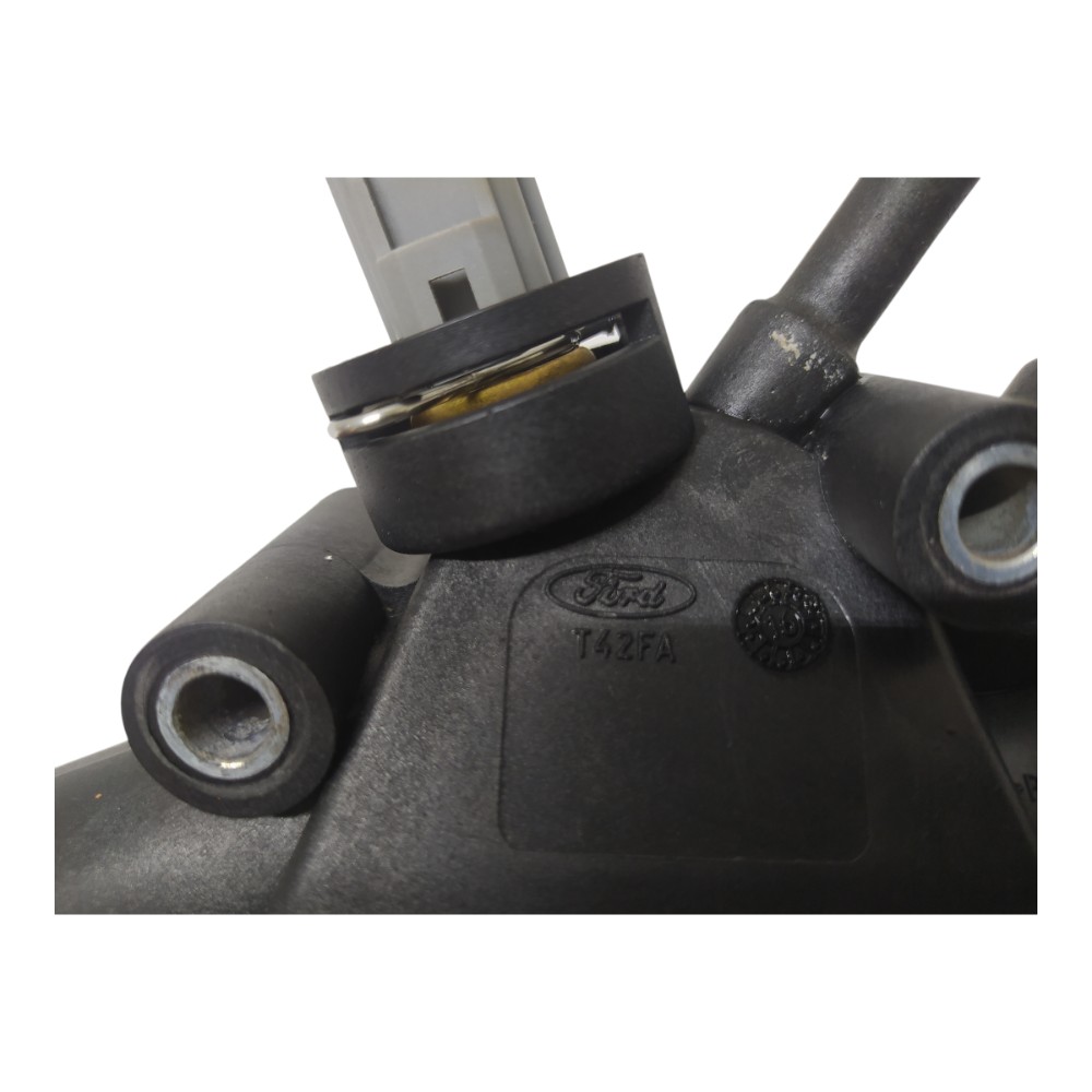 Carcaça Válvula Termostática Ford Fiesta 2003 1.0 V100 7