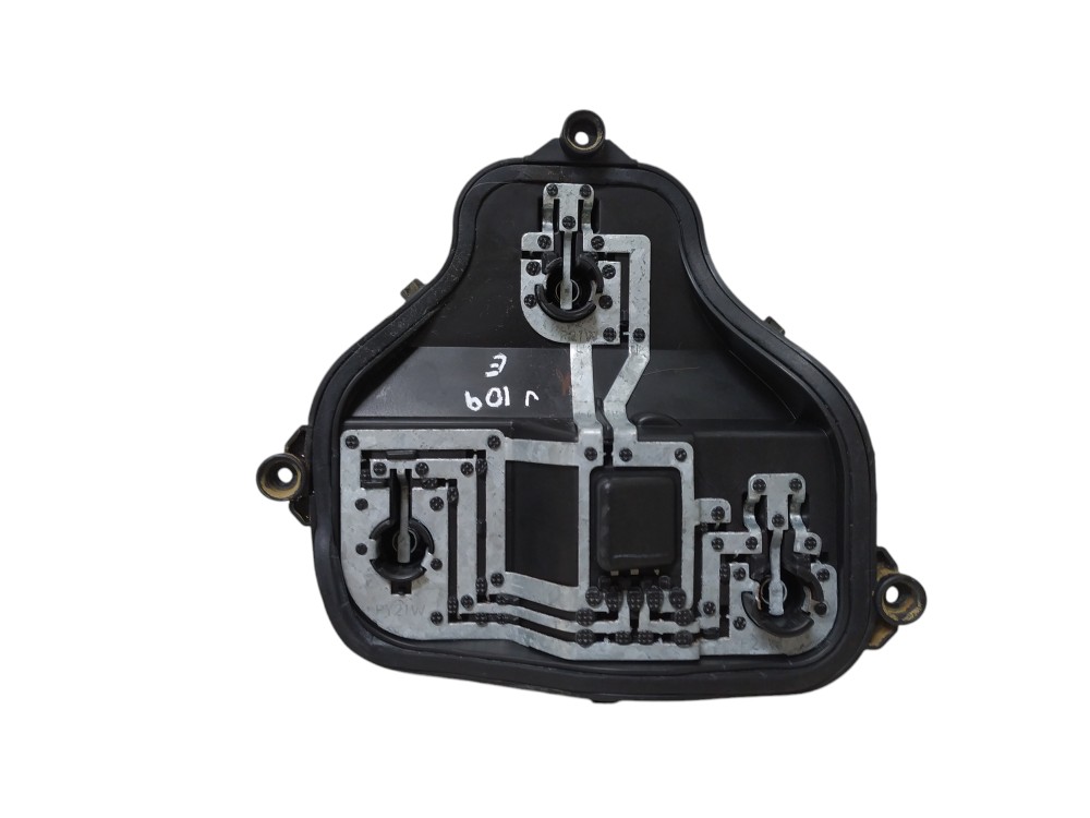 Circuito Soquete Lanterna Esquerda Gm Onix 1.0 2015 V109 Esquerdo/motorista