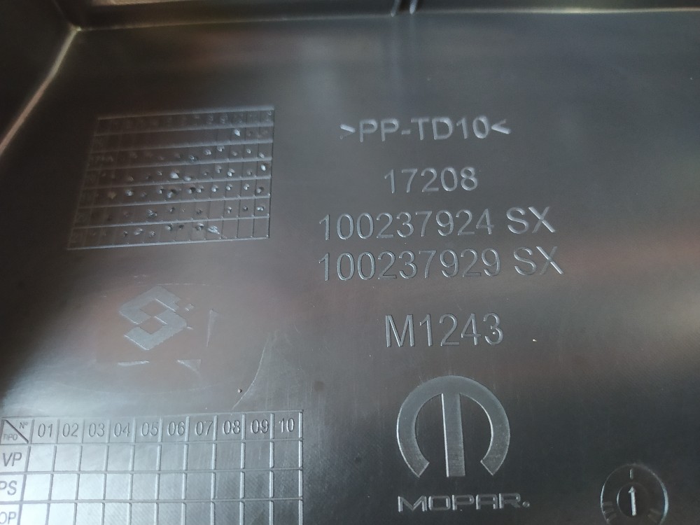 Forro Porta Traseira Esquerda Fiat Argo 2022 1.0 V139 9