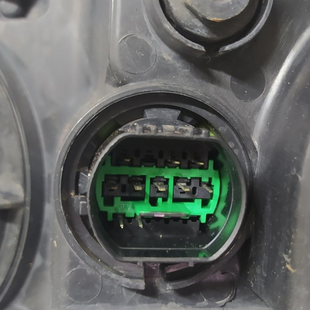 Farol Direito Hyundai Creta 2017 Á 2021  V180 9