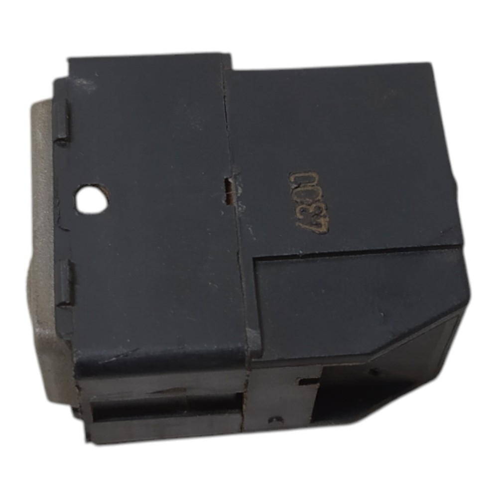 Botão Vidro Elétrico Traseiro Vw Gol G3 2001 V133 3