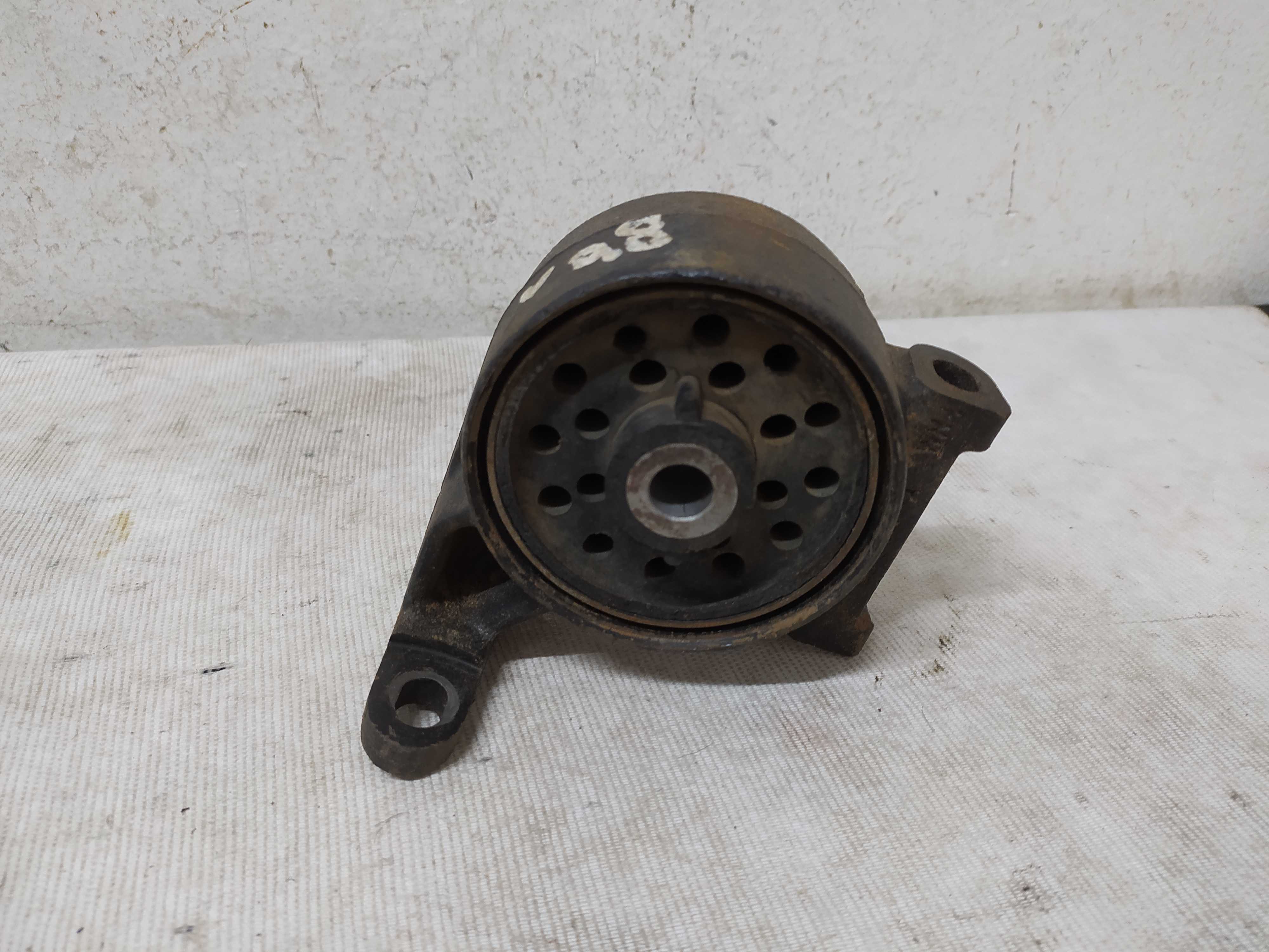 Coxim Ford Mondeo 2.0 1997 V98 Balcão