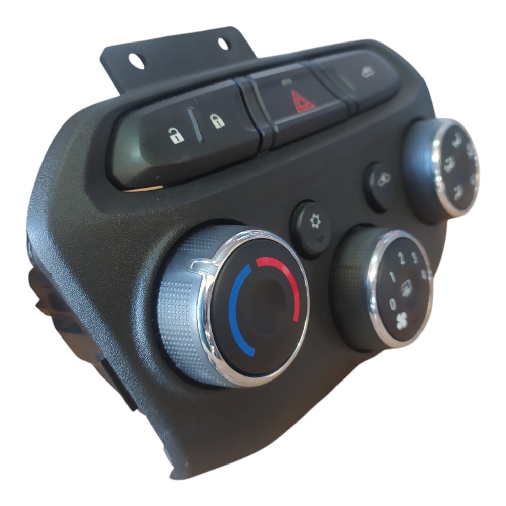 Comando Ar Condicionado Central Chevrolet Onix 1.4 2014 V140 2