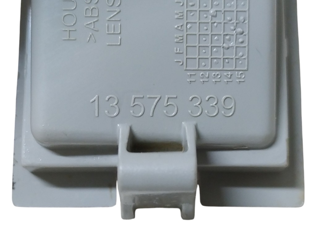 Lanterna Luz De Placa Chevrolet Onix 1.0 2015 V109 5