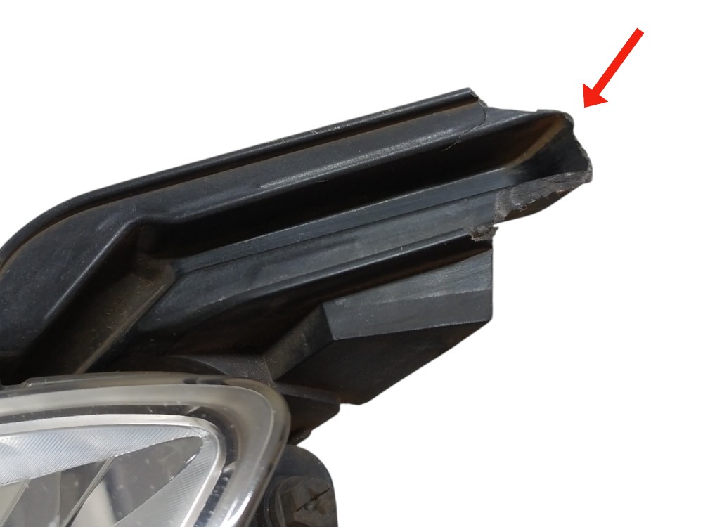 Farol De Milha Esquerdo Kia Picanto 2012 A 2015 7