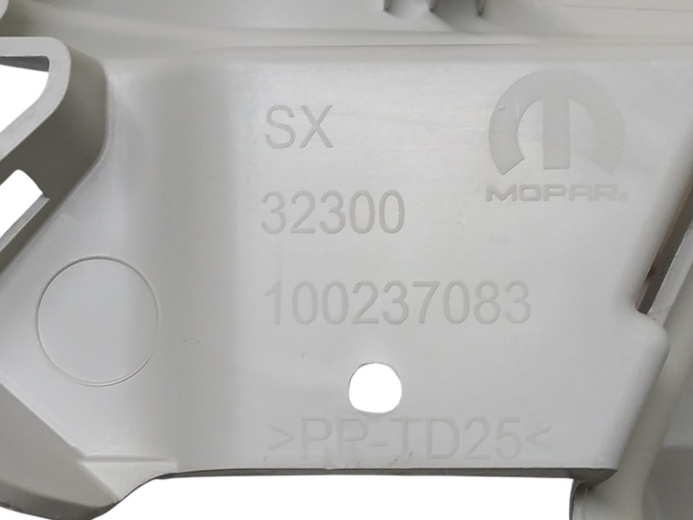 Suporte Bagagito Esquerdo Fiat Argo 2022 V139 6
