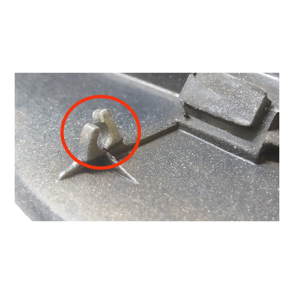 Aplique Moldura Luz Placa Gm Spin 1.8 2023 V148 9
