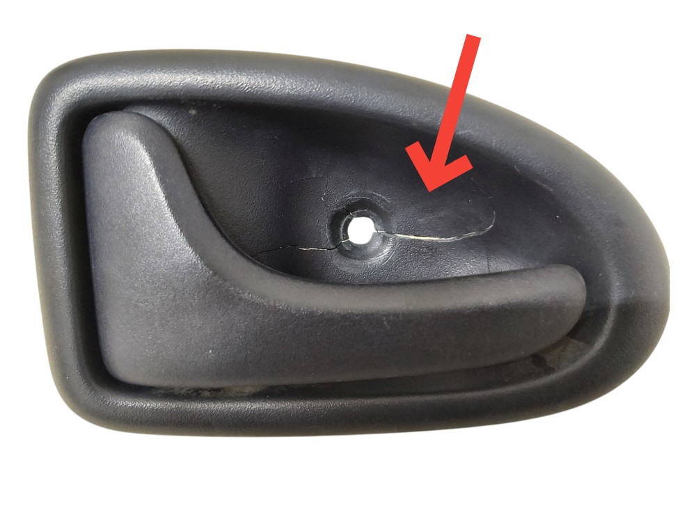 Maçaneta Interna Esquerda Renault Clio / Avaria v158 balcao 2