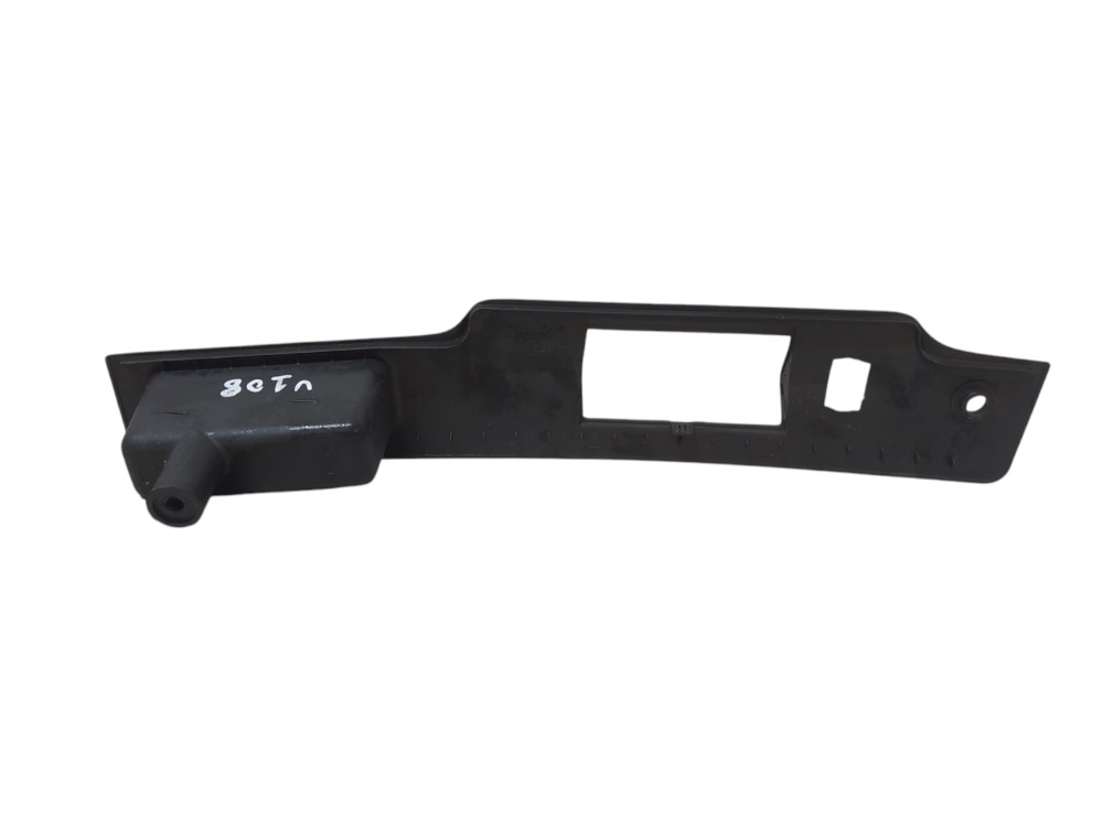 Acabamento Moldura Fechadura Porta Malas Vectra Gt 2008 V108 6