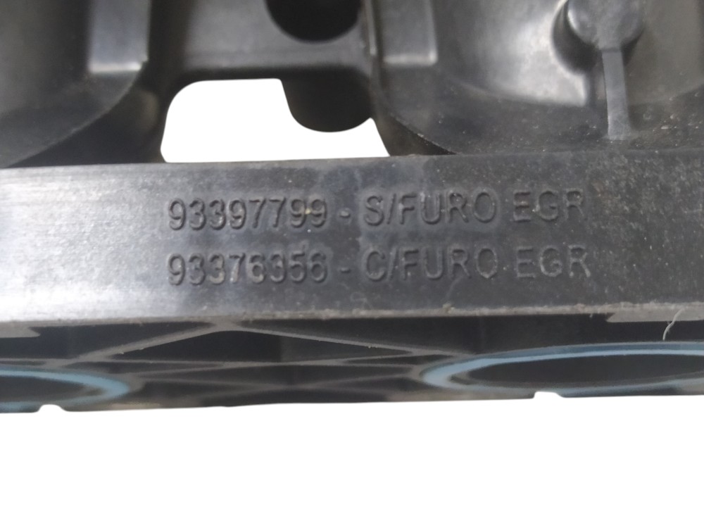 Coletor Admissão Fiat Stilo 1.8 2011 V136 7