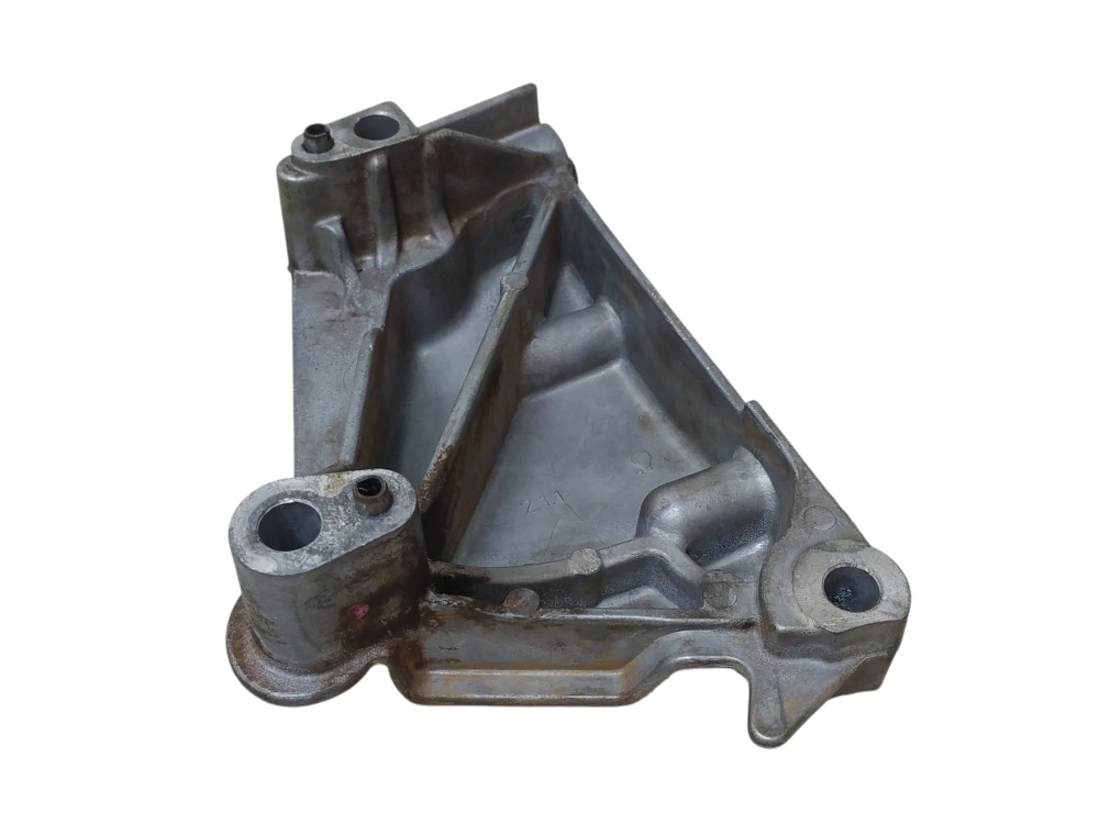 Suporte Do Alternador Citroen C3 1.4 2008 V107 5