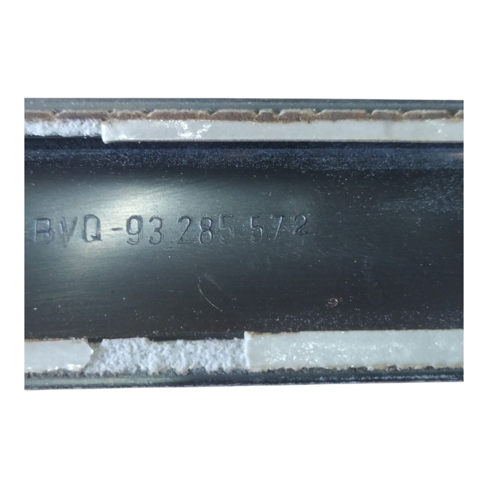 Friso porta dianteira esquerda gm vectra milenium 2001 V138 7