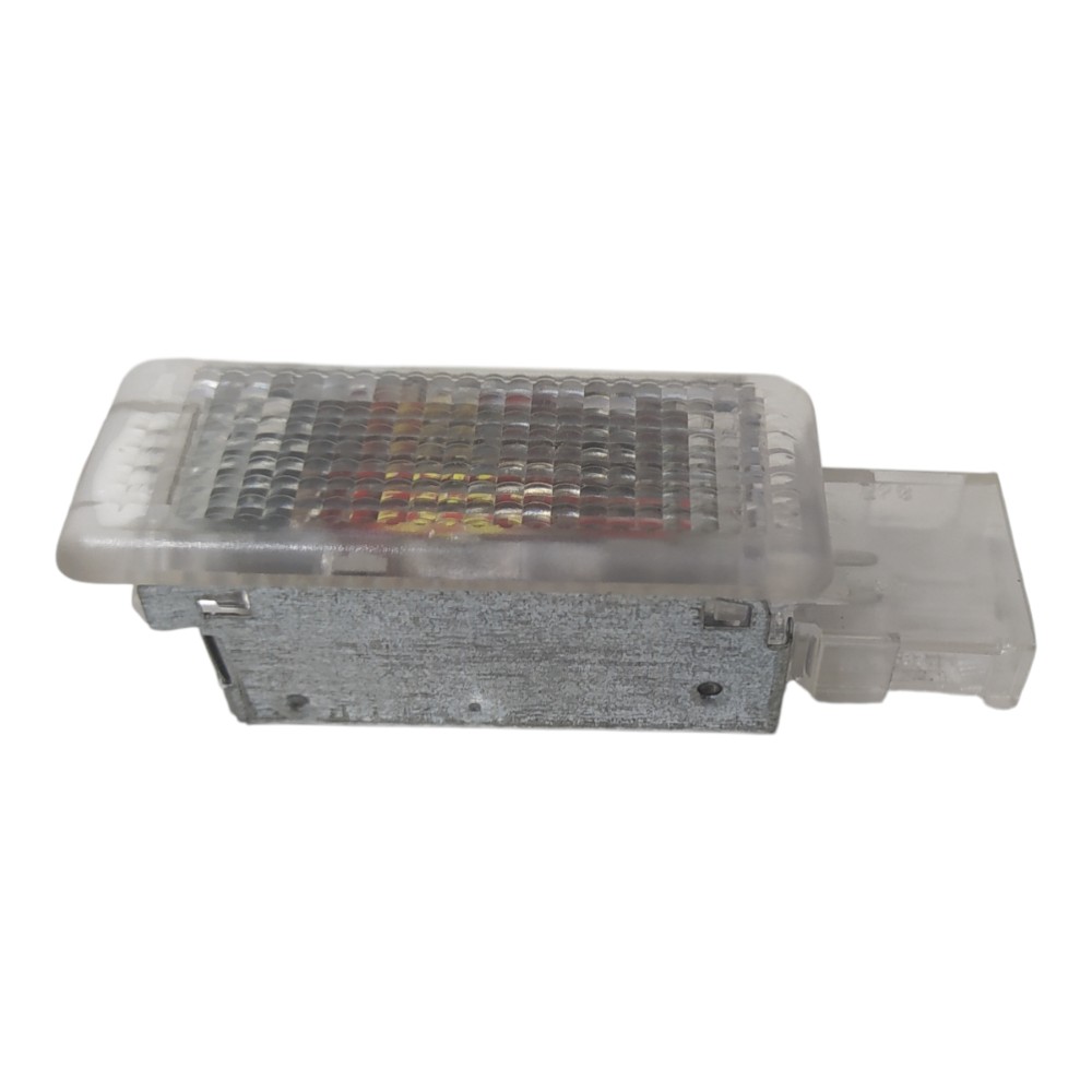 Luz Interna Cortesia Vw Up Tsi 2019 V144 3