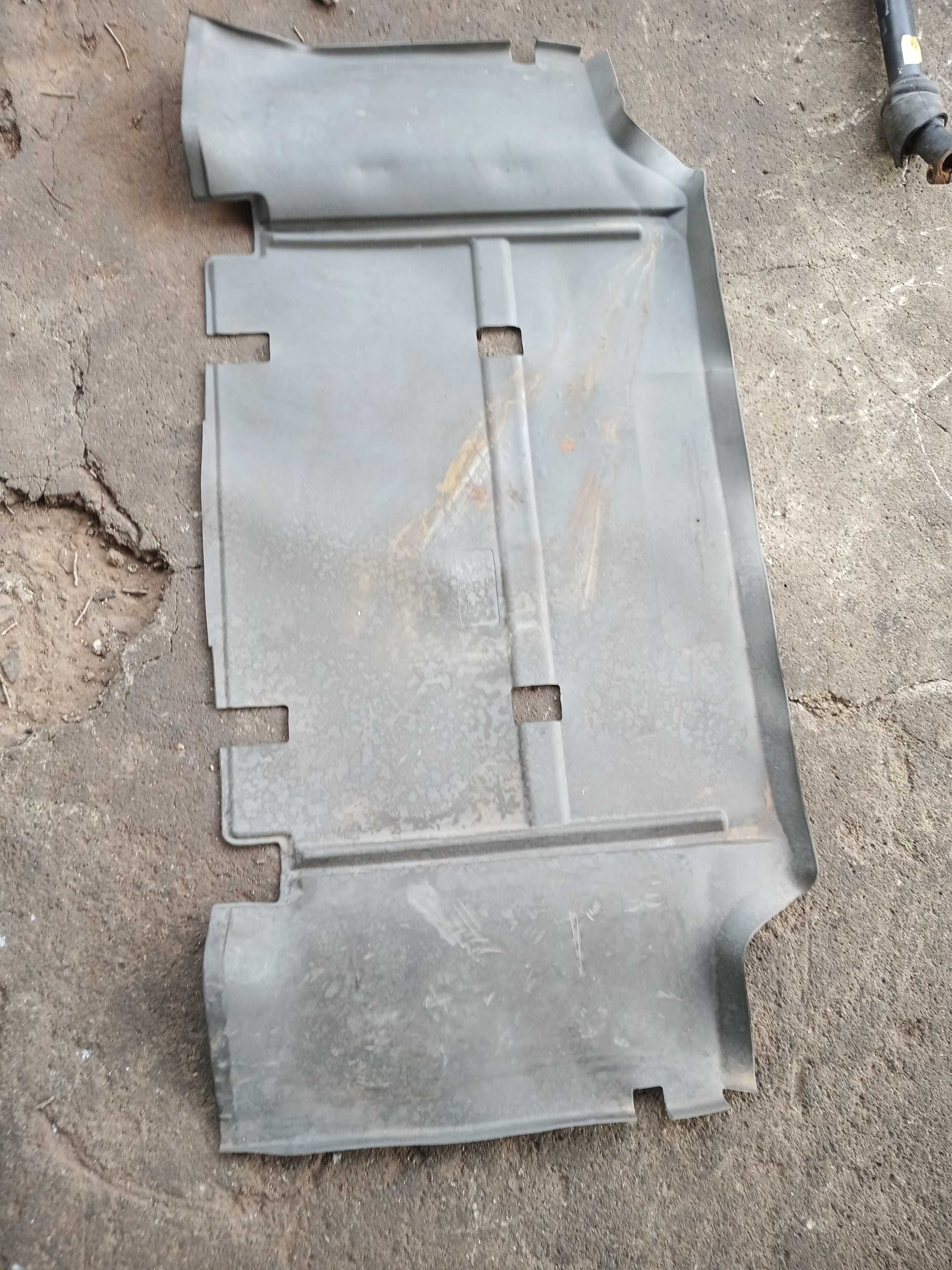 TAPETE BORRACHA CABINE ORIGINAL SCANIA S5 – 1762053