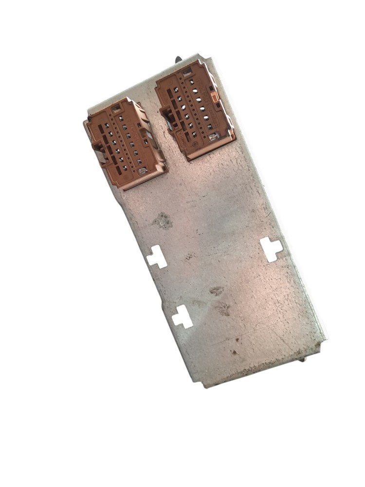 Suporte Da Prateleira Teto Baixo Scania S4 – 1506006 3