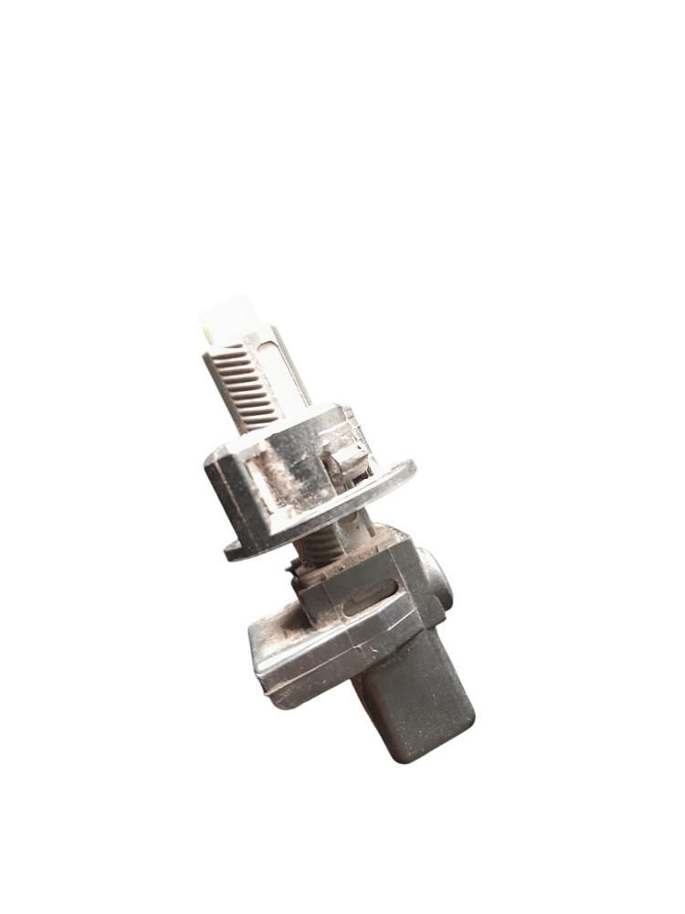 Interruptor Luz De Freio Mercedes Benz – A0015452409 2