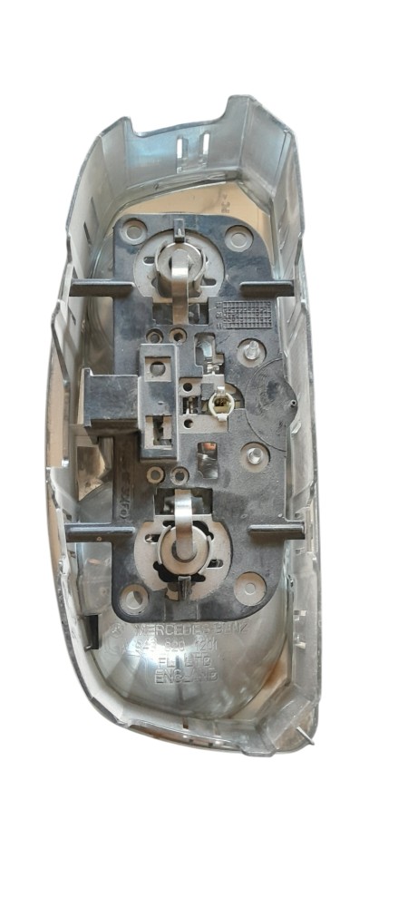 Lanterna Do Teto Original Mercedes Benz Actros – 9438201201 4