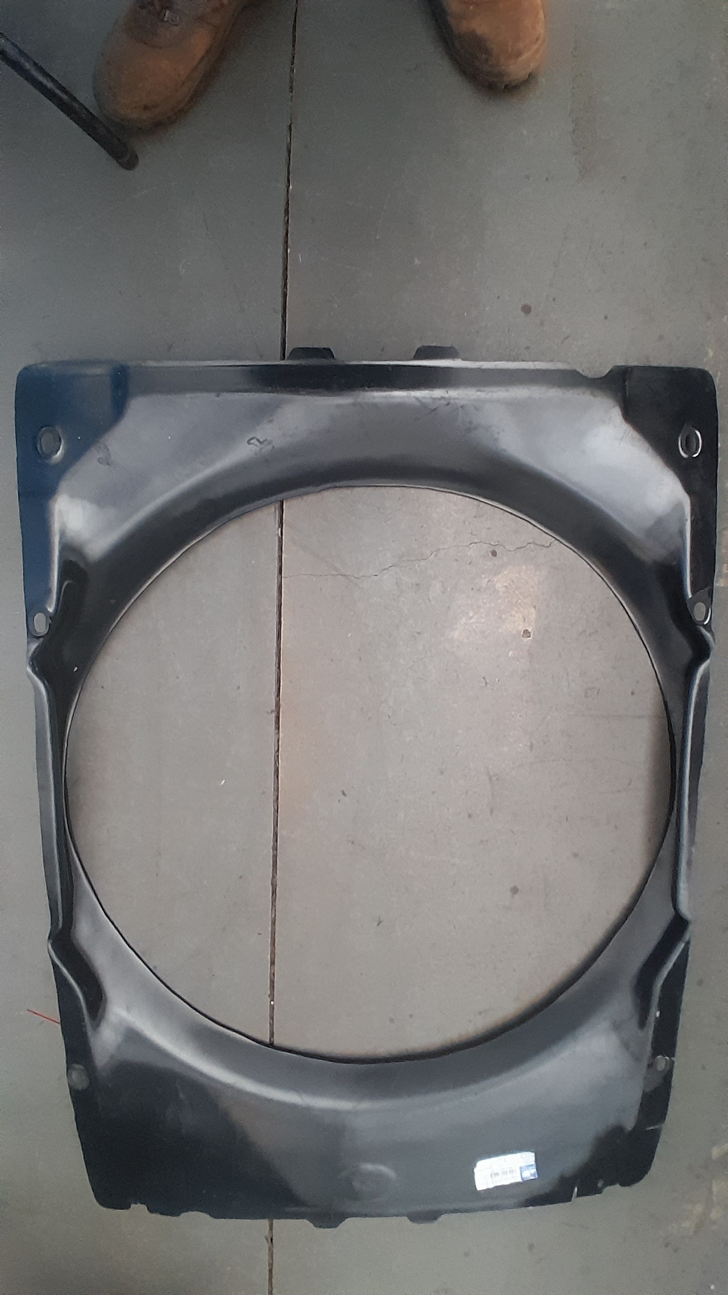 Defletor Ar Radiador Plástico Mercedes Benz  3845057055 3