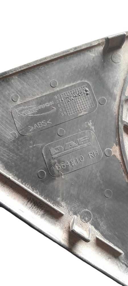 TAMPA DO ALTO FALANTE PORTA LD ORIGINAL DAF – 1364910 2