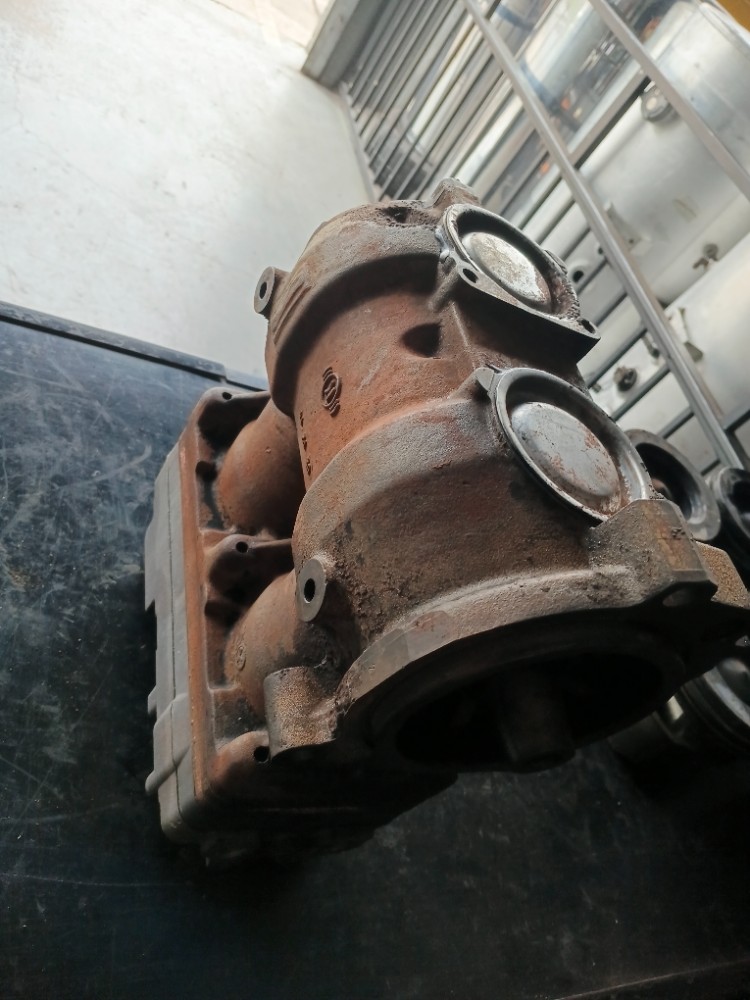 COMPREENSSOR DE AR ORIGINAL SCANIA S5 – 2022414 K009815