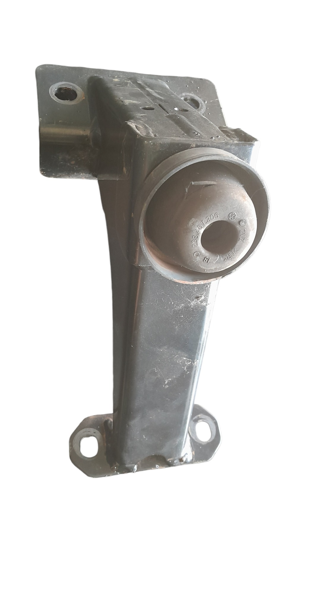 Suporte C/ Batente Suspensão Dianteira Vw Delivery-23b401264 4