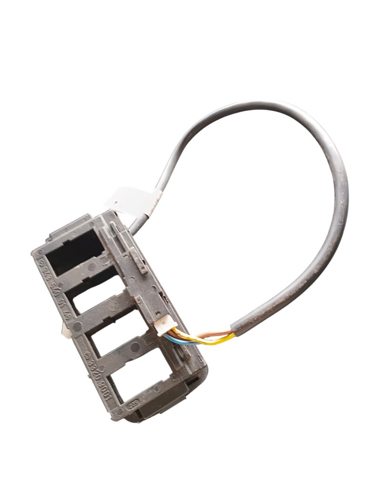 MOLDURA PAINEL COMANDO BOTÕES ORIGINAL MERCEDES – 9435400146