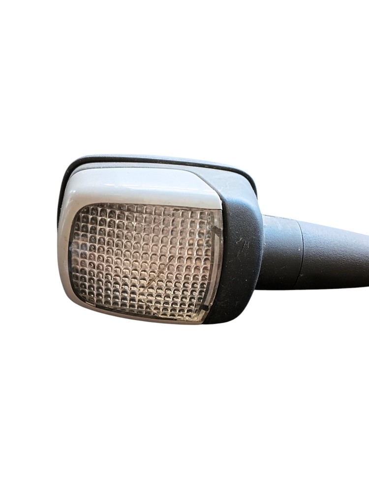 LUMINÁRIA INTERNA DA CAMA ORIGINAL SCANIA PGR S5 – 1762453 2