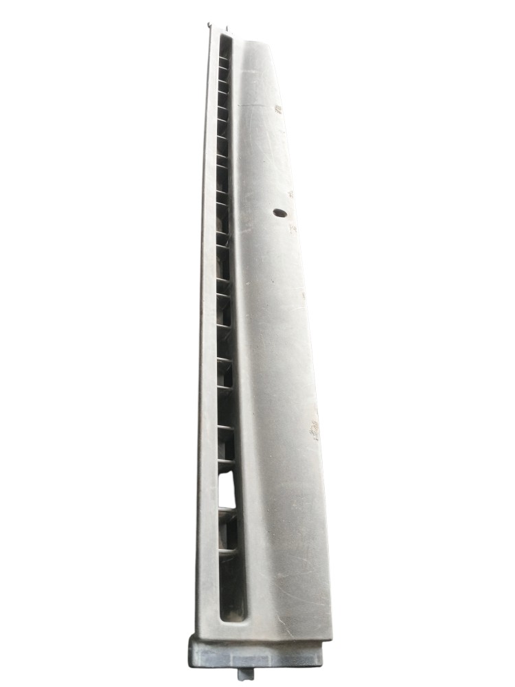 GRADE SAÍDA DE AR ORIGINAL DAF CF – 1352644 2