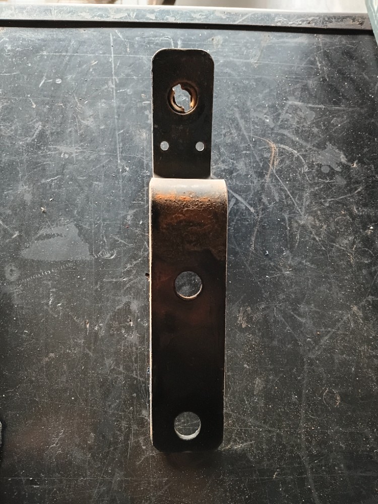 SUPORTE ORIGINAL PARA CAMINHÕES 2