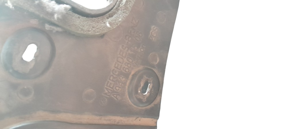 Acabamento Inferior Original Mercedes Actros – A9436801506