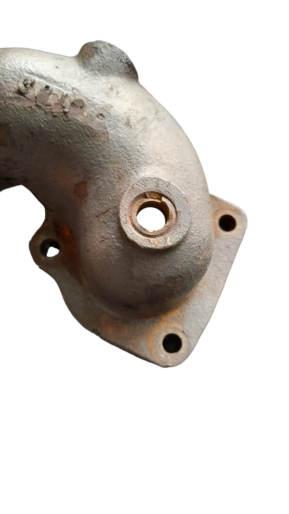 Conexão Saída De Água Motor Cummins 3965465 3