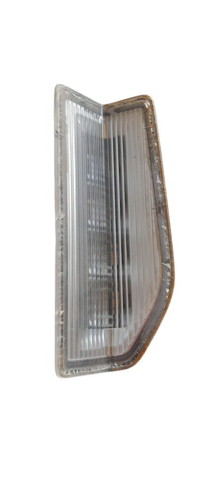 Lanterna Forro Da Porta Original Volvo Fh New – 81840900 2