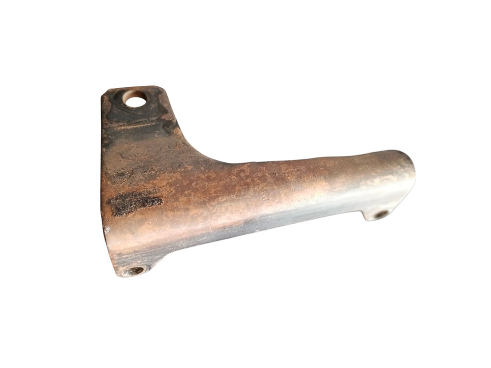 Suporte Saia Radiador Mercedes Benz Ls1935 – 4762050540