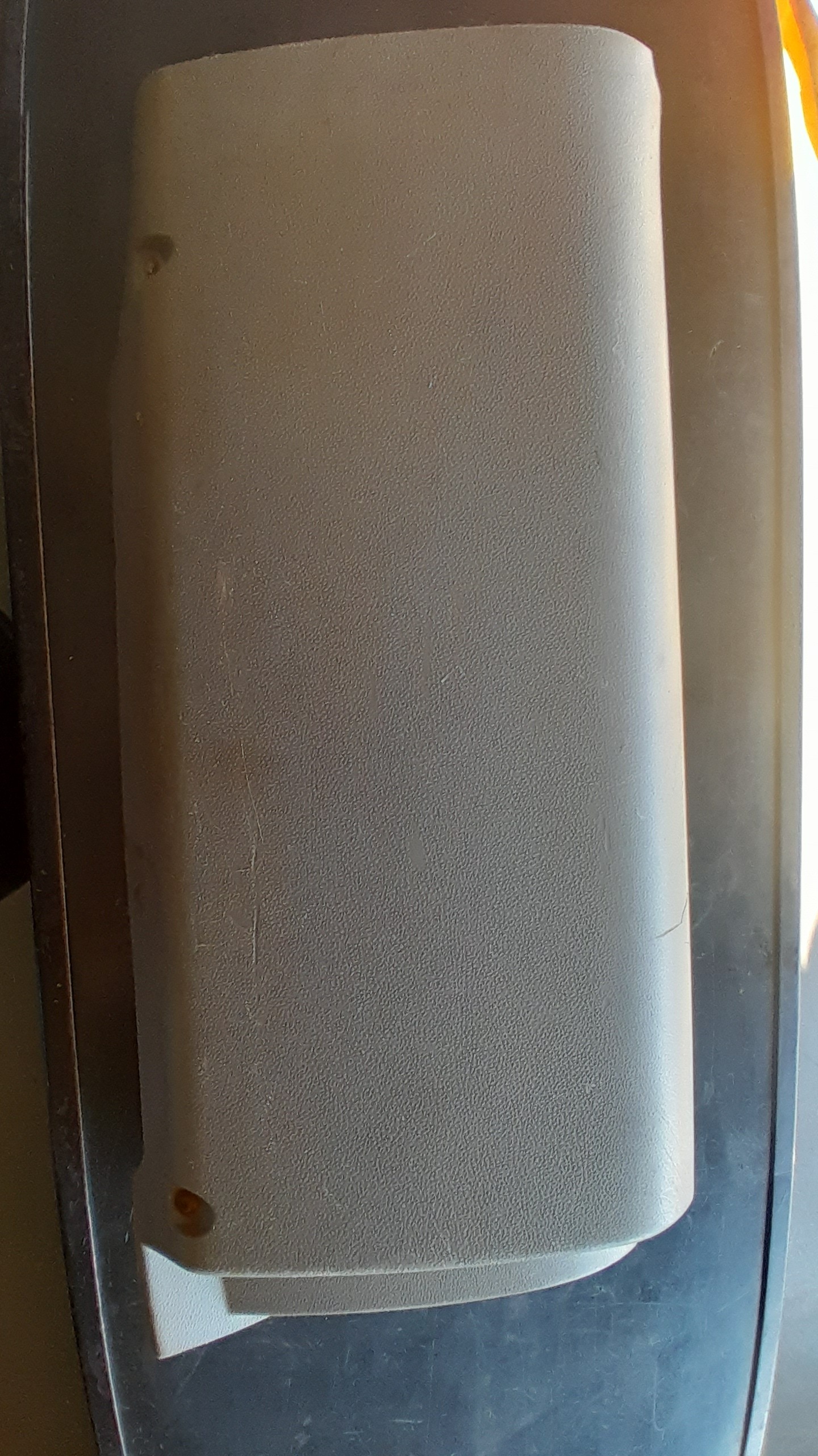 Acabamento Inferior Painel Vw Constellation  2r2857565a 3