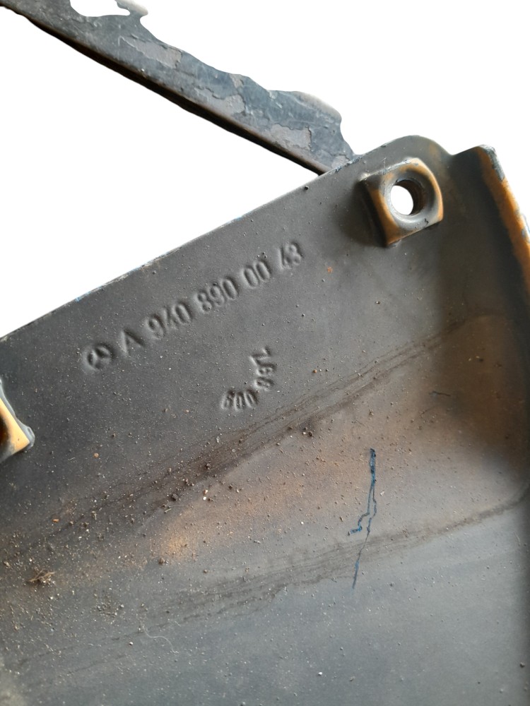 Suporte Do Estribo Original Mercedes Benz – A9408900043 3