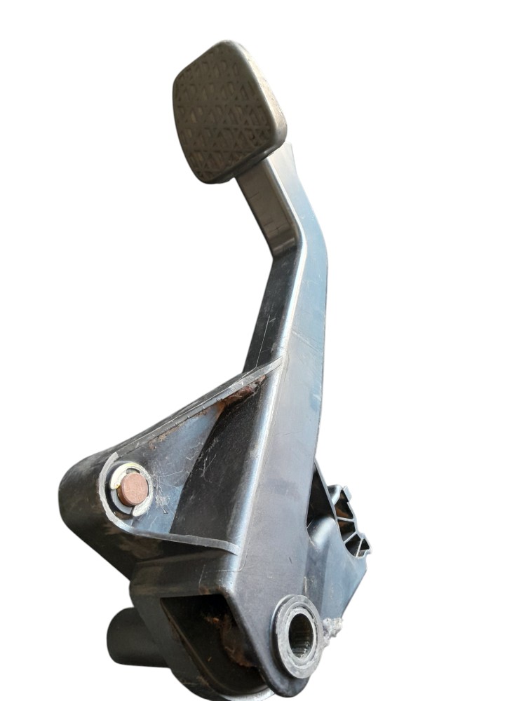 PEDAL EMBREAGEM ORIGINAL MERCEDES BENZ ACTROS – A9402900016 2