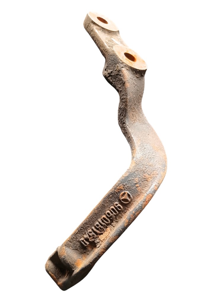 SUPORTE DO CABEÇOTE ORIGINAL MERCEDES OM906 – 9060181540 2
