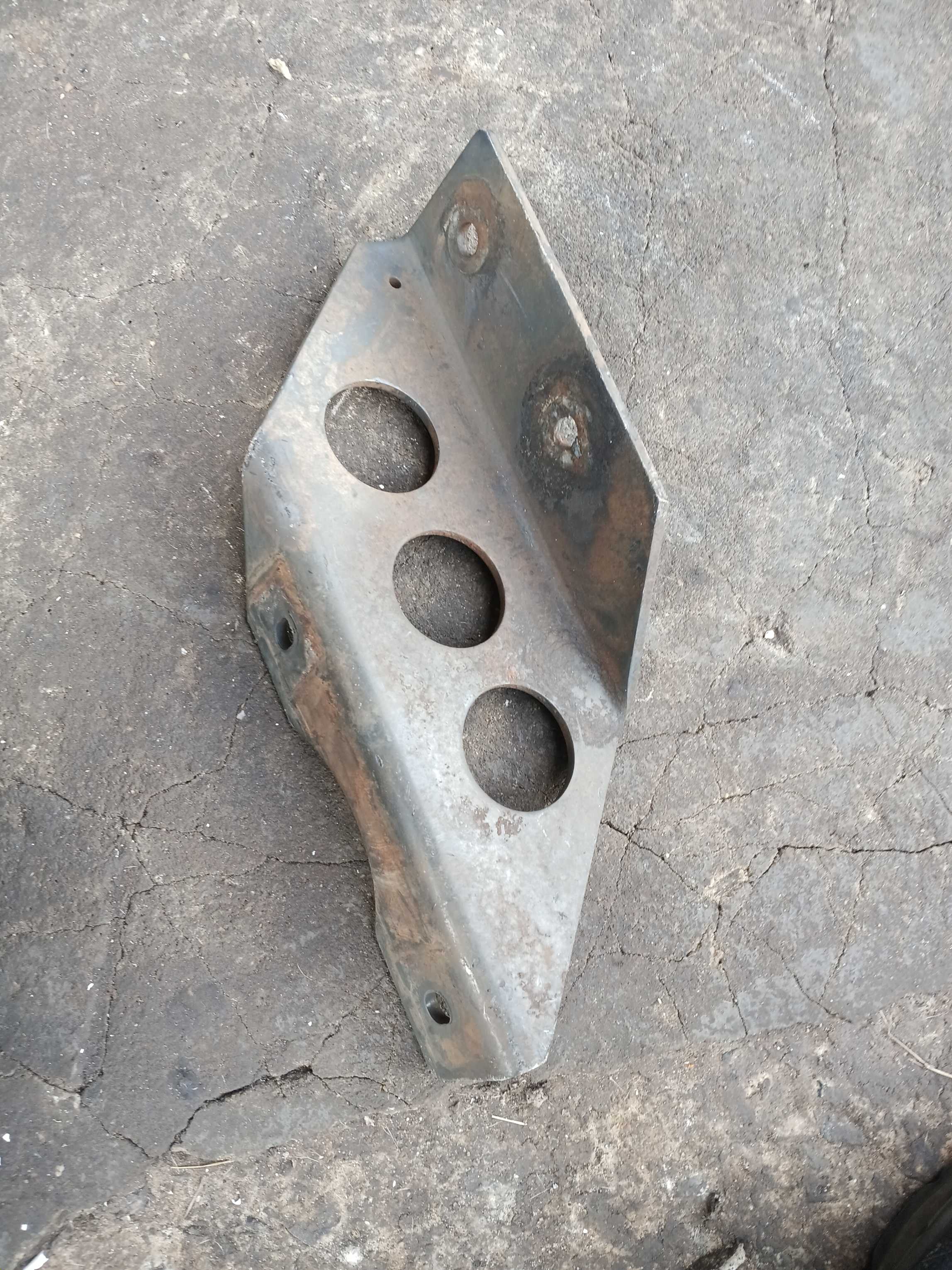 SUPORTE ORIGINAL PARA CAMINHÕES