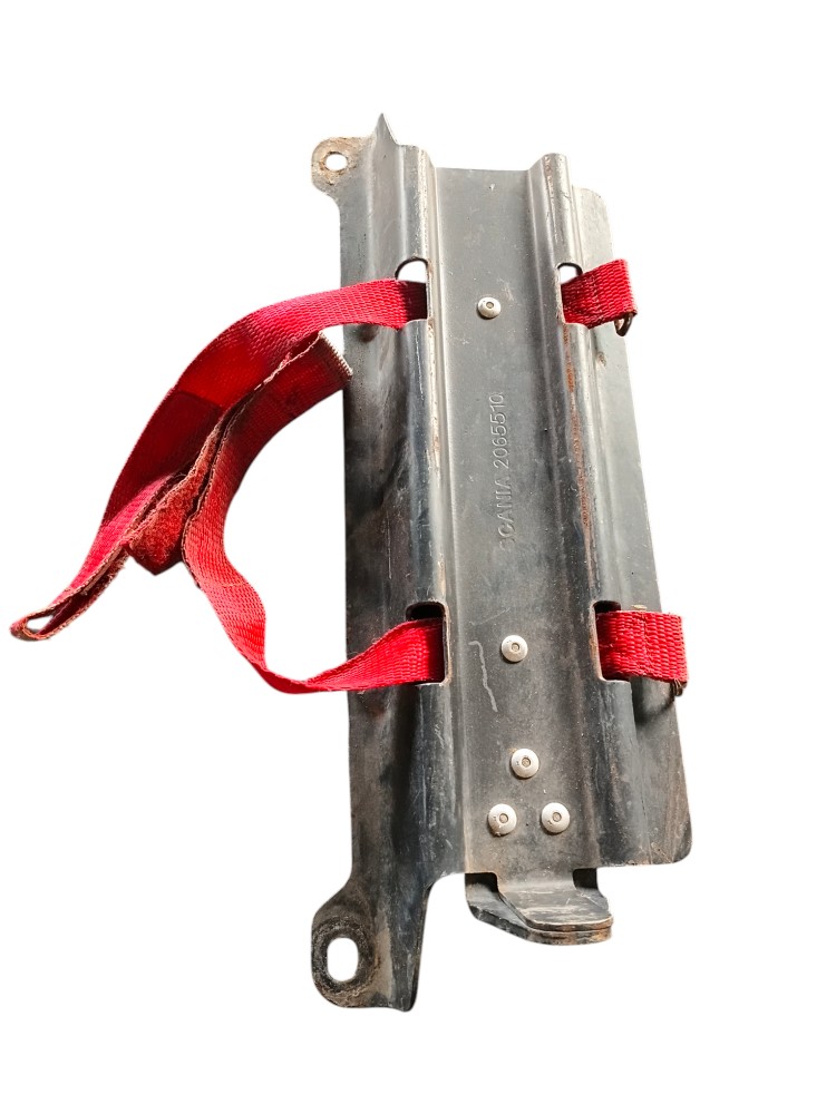 SUPORTE DO EXTINTOR ORIGINAL SCANIA PGR – 2065510 2